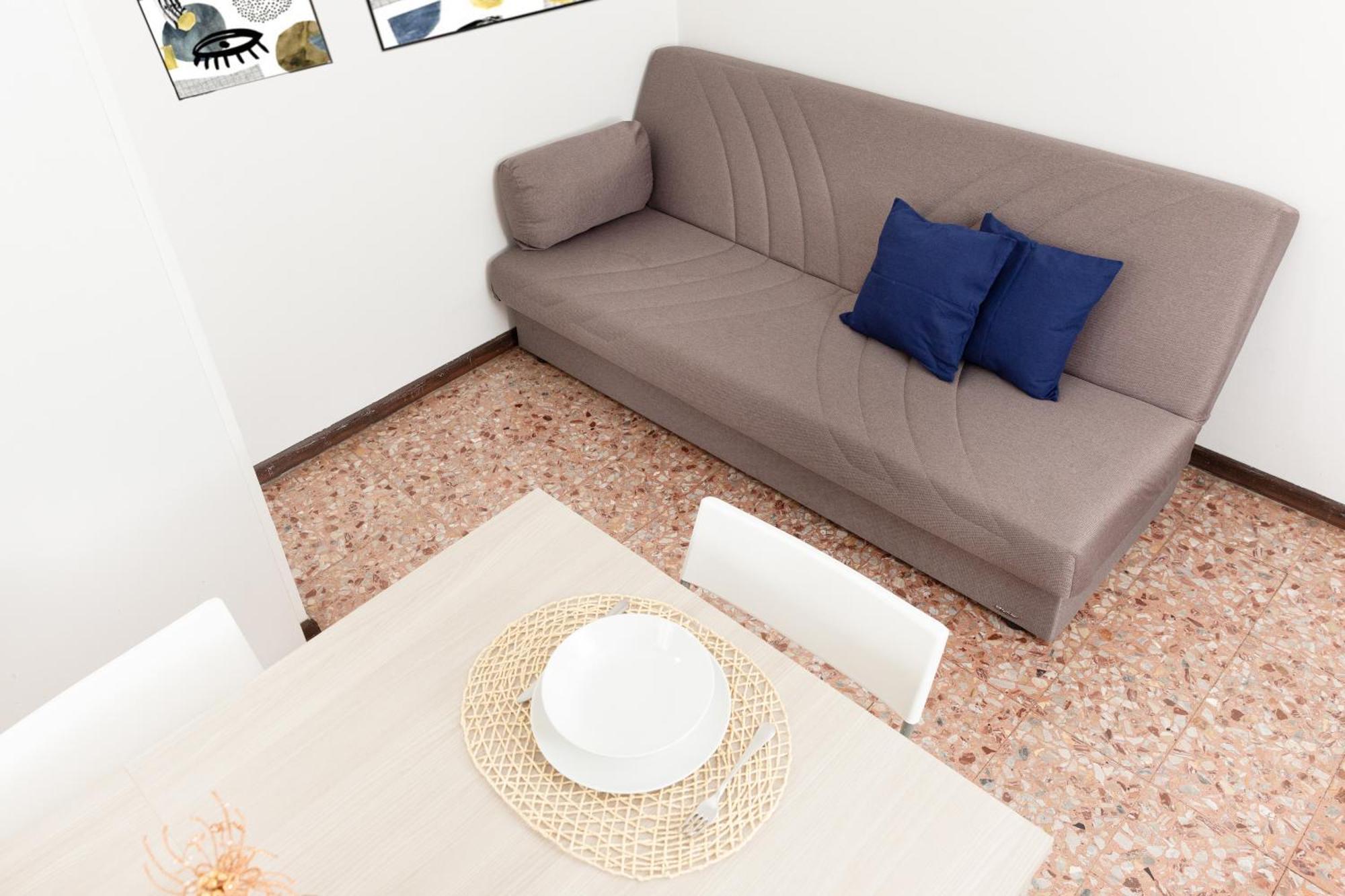 Picasso - Spacious Exclusive Apartment Milano Esterno foto