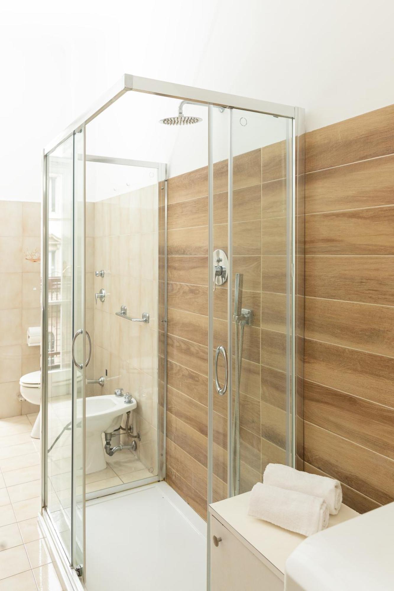 Picasso - Spacious Exclusive Apartment Milano Esterno foto