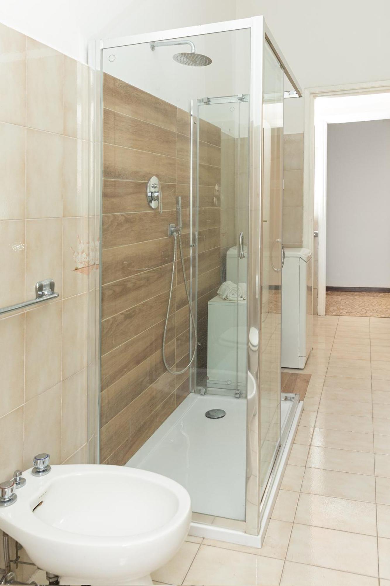 Picasso - Spacious Exclusive Apartment Milano Esterno foto