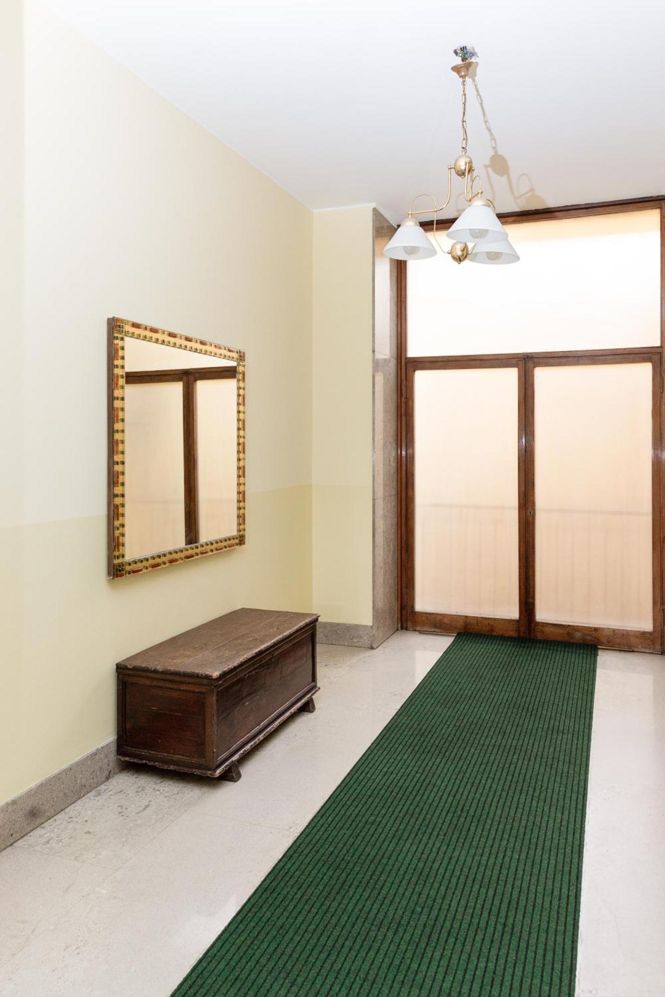 Picasso - Spacious Exclusive Apartment Milano Esterno foto